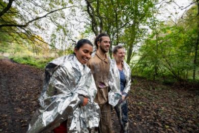 Why Marathon Runners Wear Foil Blankets at the End of the Race